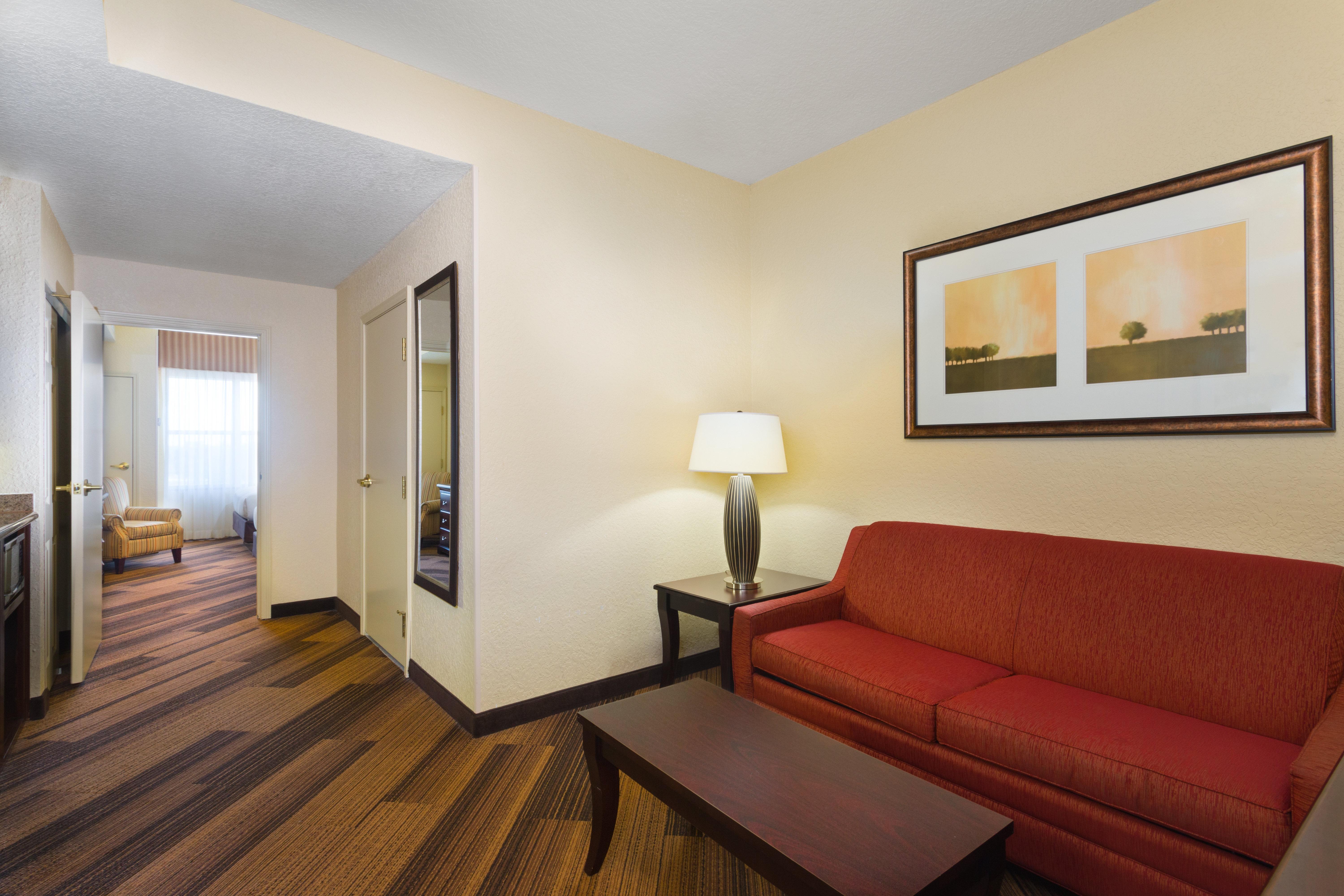 Holiday Inn Express & Suites Lakeland North I-4 By Ihg Bagian luar foto