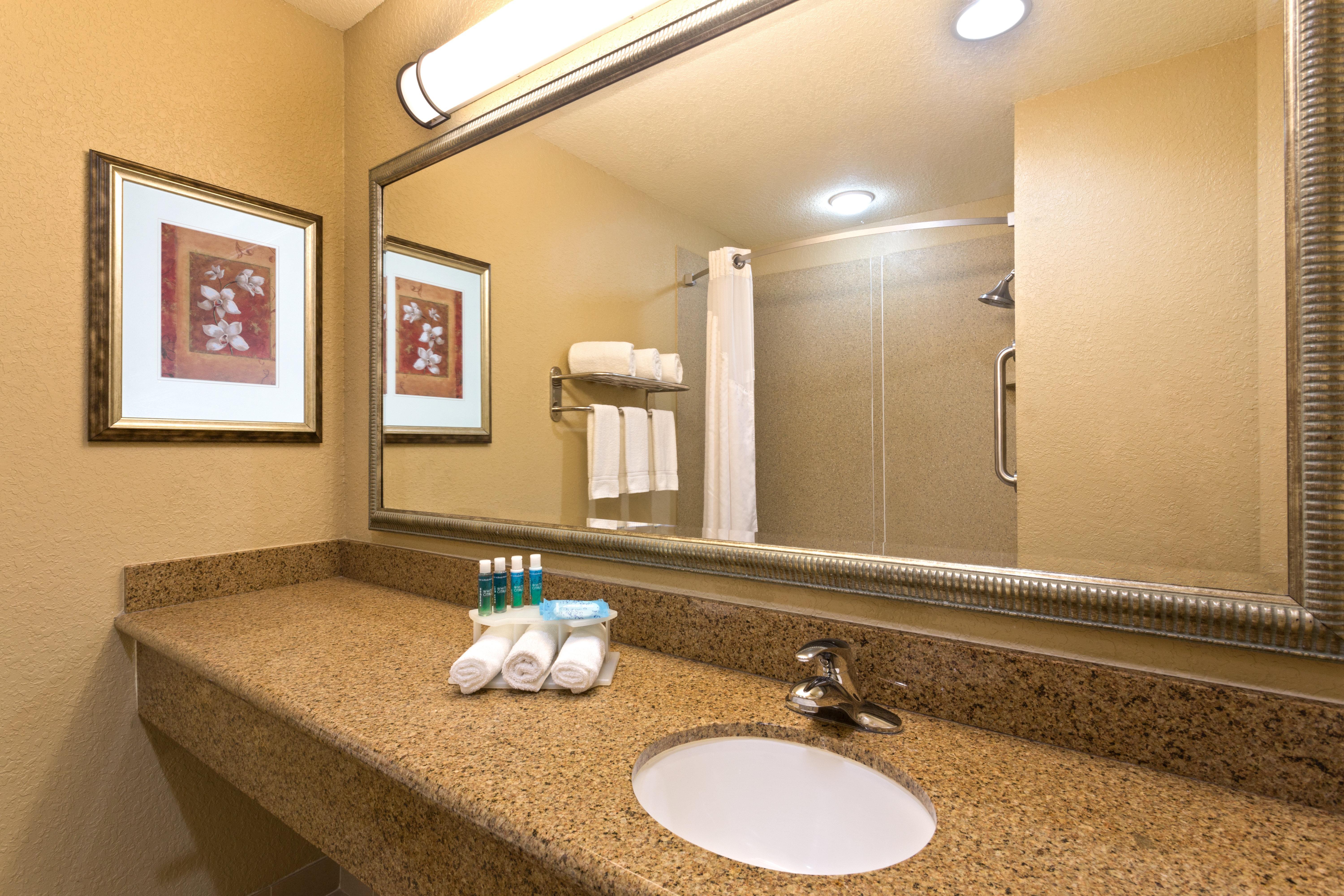 Holiday Inn Express & Suites Lakeland North I-4 By Ihg Bagian luar foto
