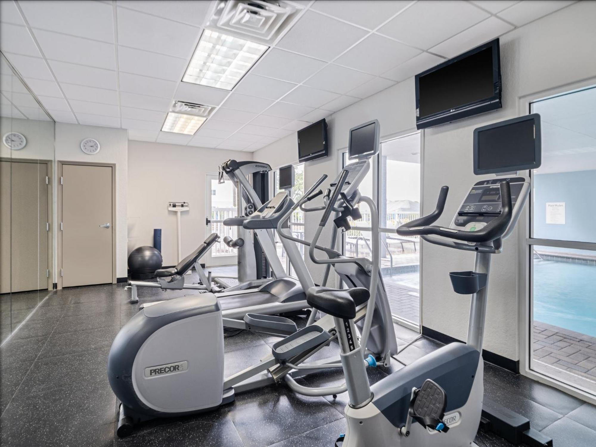 Holiday Inn Express & Suites Lakeland North I-4 By Ihg Bagian luar foto
